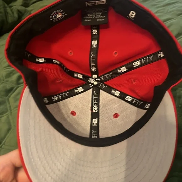 Boston Red Socks Hat - Picture 3 of 4